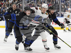 Blackhawks Maple Leafs Hockey