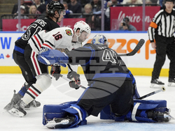 Blackhawks Maple Leafs Hockey