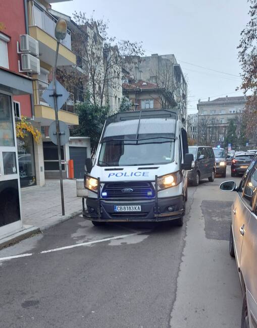 ОА Русе: При засилени мерки за сигурност изборните книжа от 78 секции от русенско се транспортират към Конституционния съд 