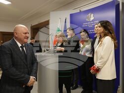 Министерство на образованието и науката - кампания - "Просто кажи "Не"