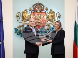 Румен Радев - спортисти - награждаване