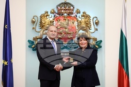 Румен Радев - спортисти - награждаване