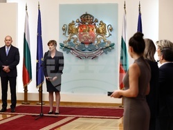 Румен Радев - спортисти - награждаване