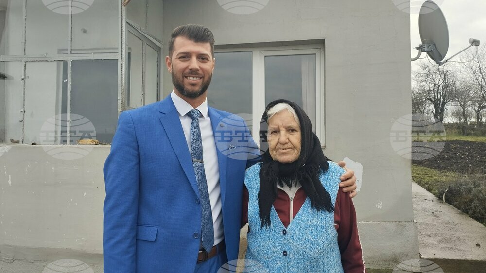 Апелативна прокуратура – Варна: Възрастната жена от село край Добрич, станала жертва на телефонна измама, получи обратно спестяванията си в размер на 60 000 лева след задържането под стража на двамата фактически извършители на престъпното деяние