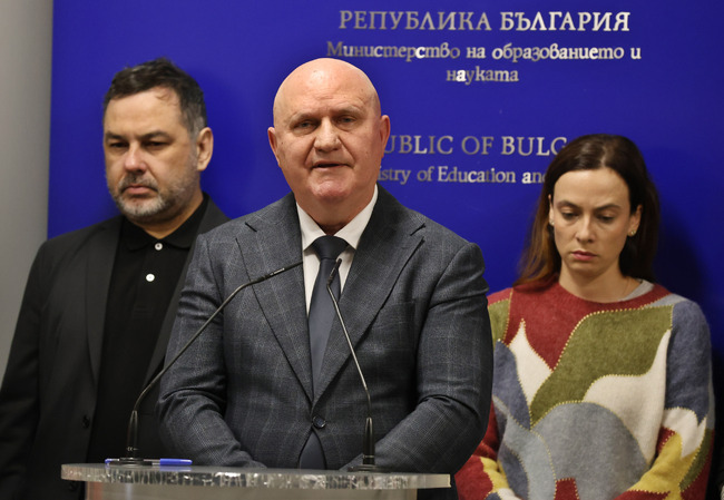 Знакови лица в кампания на МОН – „Просто кажи “не“ на наркотиците"