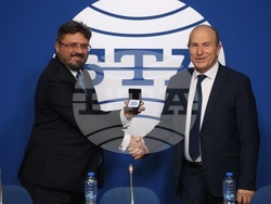 Национален пресклуб на БТА - София - Международен ден на хората с увреждания - договор