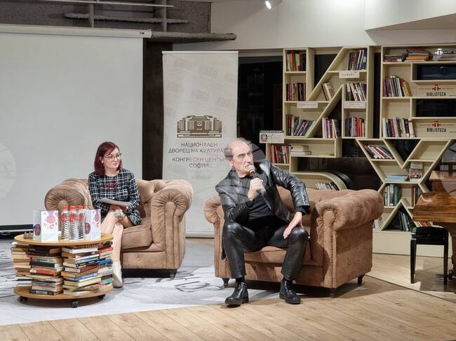 За първи път ще има солист на ударни инструменти на новогодишния концерт в НДК, каза маестро Емил Табаков