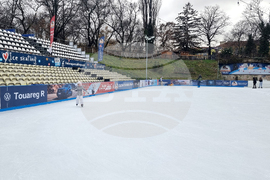 Ледена пързалка „Юнак”