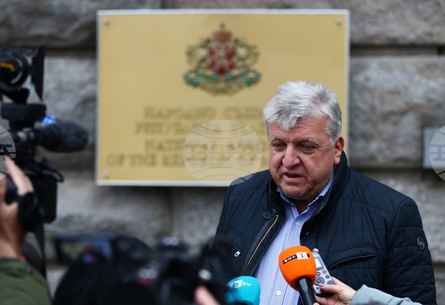 "БСП-Обединена левица" започна серия от срещи за подобряване на парламентарния диалог и намиране на решение относно избора на председател на парламента