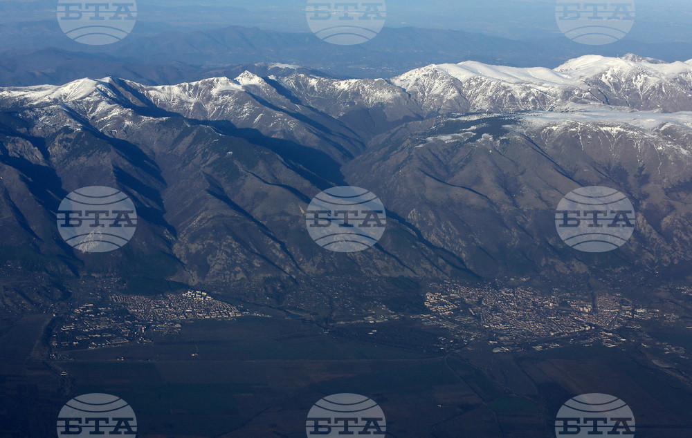 December 4, 1994: Twelve Freeze to Death in Mountain Trek Gone Awry