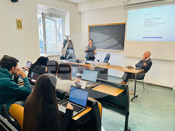 Доц. д-р Румяна Христиди от Софийския университет изнесе публична лекция в Миланския католически университет. Снимка: СУ