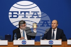 Национален пресклуб на БТА - София - Международен ден на хората с увреждания - договор