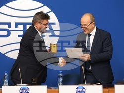 Национален пресклуб на БТА - София - Международен ден на хората с увреждания - договор