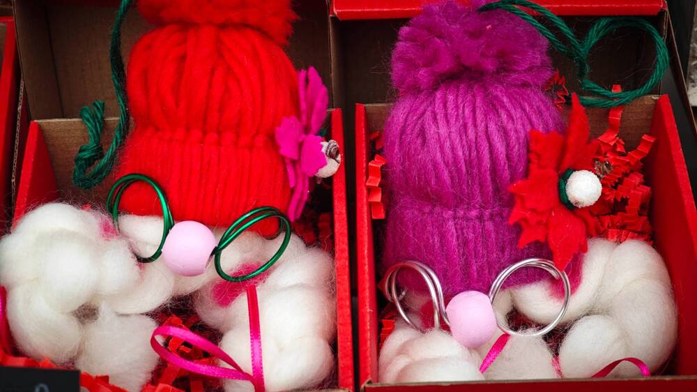 Столична община: Благотворителен базар събра София в подкрепа на хората с увреждания