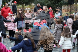 Благоевград - „Коледна хоротека”