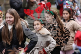 Благоевград - „Коледна хоротека”