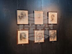 Изложбата в „Средец“ е само малка част от пъзела, който Никола Гюзелев ни е оставил като художник, каза проф. Аксиния Джурова. Снимка: Гергана Николова / БТА