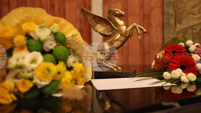 Годишните литературни награди на Община Бургас ще бъдат връчени днес