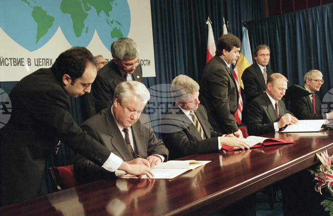 Преди 30 години - на 5 декември 1994 г., Украйна се присъединява към Договора за неразпространение на ядреното оръжие