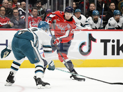 Sharks Capitals Hockey