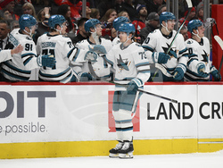 Sharks Capitals Hockey