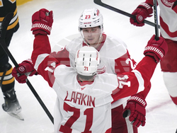 Red Wings Bruins Hockey