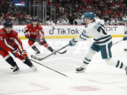 Sharks Capitals Hockey