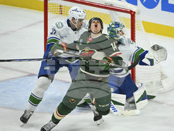 Canucks Wild Hockey