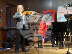 Седмо издание на „Българско слово, музика, багри и танц“ се състоя в Хамбург