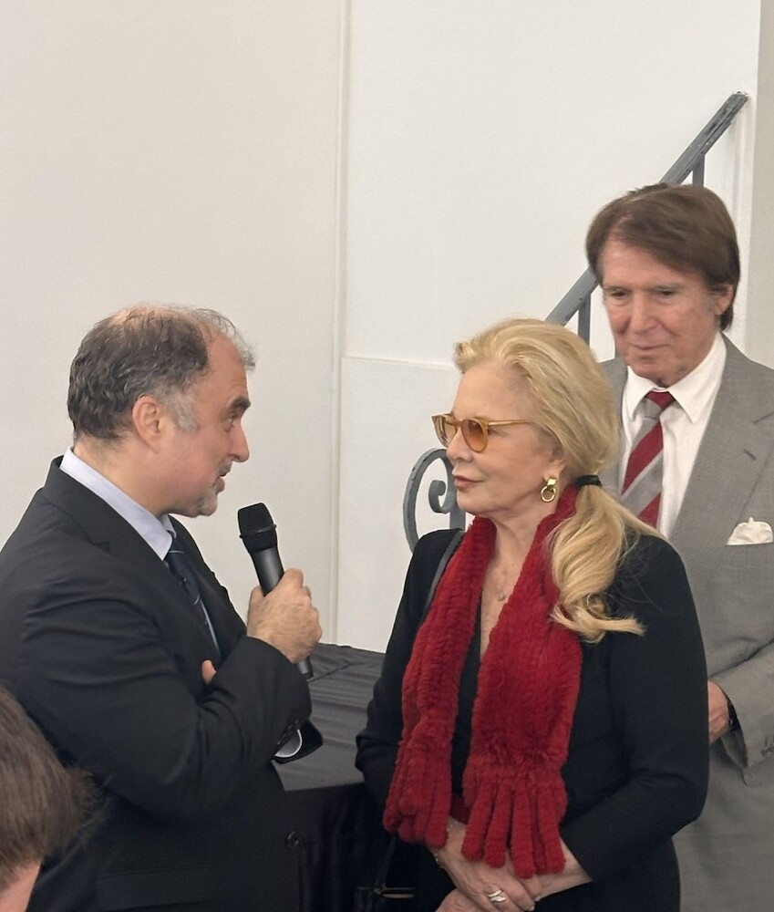 Culture Minister Presents Singer Sylvie Vartan with Golden Century Necklace