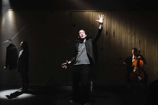 Авторски моноспектакъл на Аделина Петрова ще има премиера в I am studio