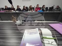 Семинар „Интегрирани електронни ресурси за български език" в Шуменския университет