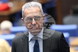 Парламент - първо заседание