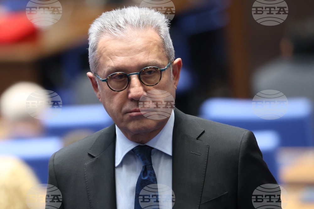 Парламент - първо заседание