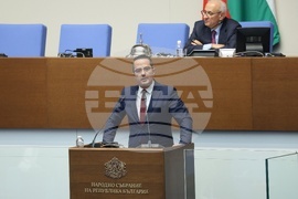 Парламент - първо заседание