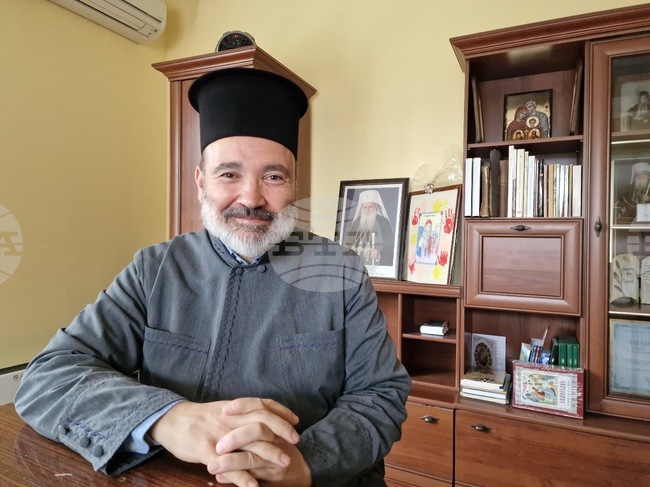 Света великомъченица Варвара се увенчава с мъченическия венец на вярата, каза архиерейският наместник на Самоковска духовна околия отец Михаил