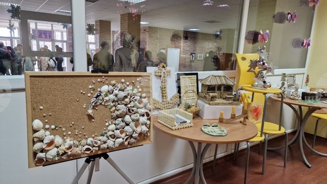 Шумен - изложба - студенти