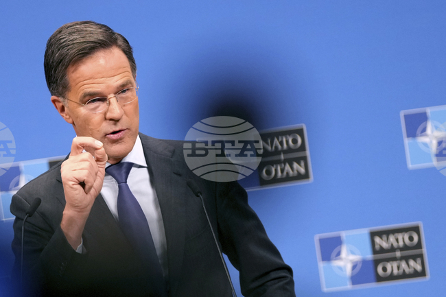 Рюте: НАТО е загрижена за ситуацията в Босна и Косово 