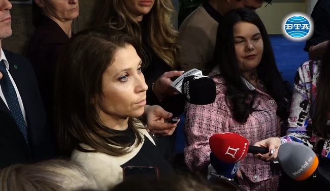 Според „Възраждане“ е бягане от отговорност процедурата за съставяне на правителство да започне преди избора на председател на парламента