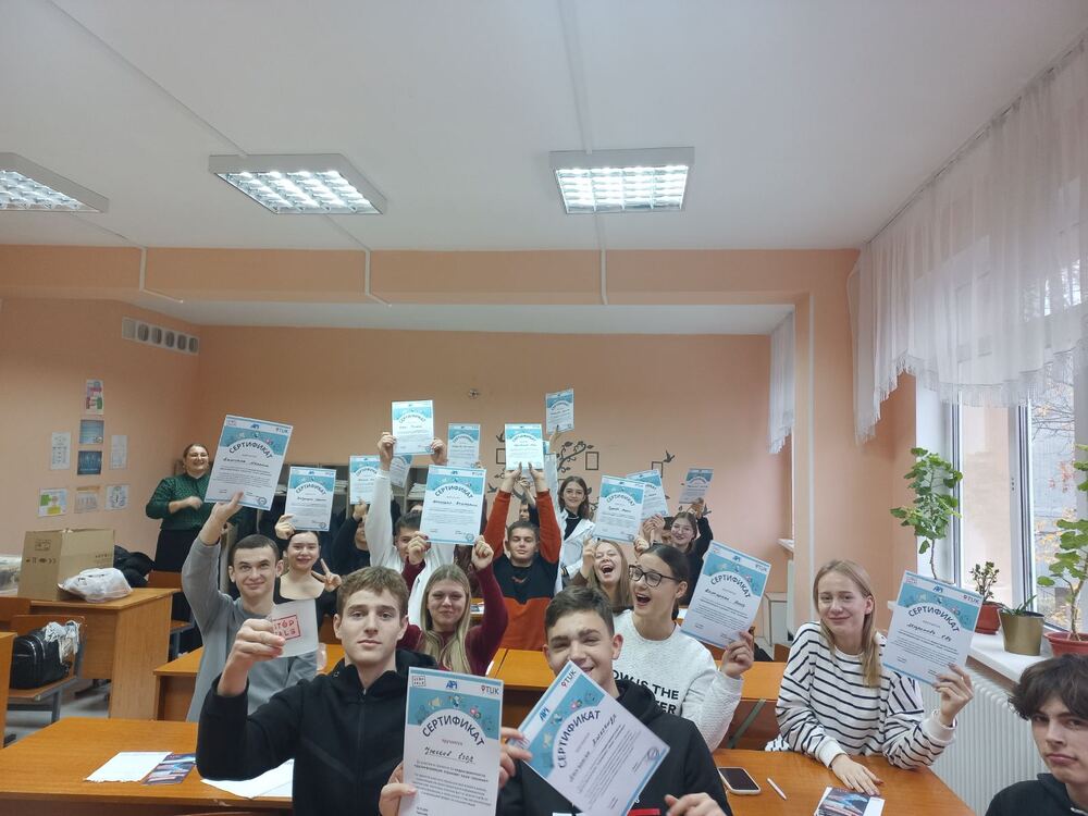В училищата на район Тараклия се състояха практически занимания по медийно образование