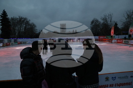 Ледена пързалка „Ice park” - откриване