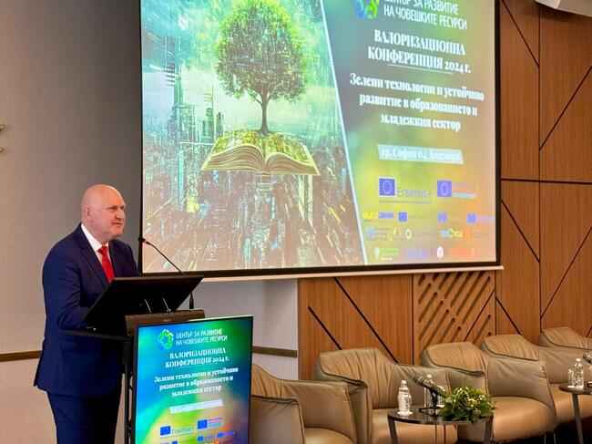 МОН спечели международен проект за дигиталното благополучие в училище 