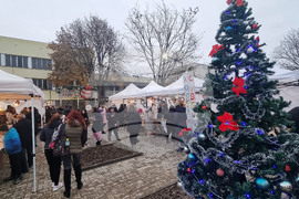 Пордим - коледен базар - празници