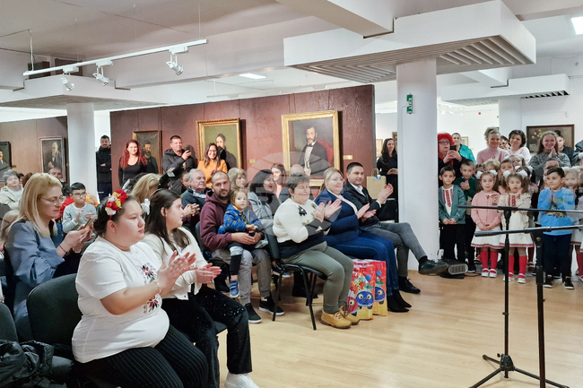 Свищов - конкурс „Опознай родината, за да я обикнеш” - награждаване