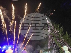 Добрич - коледна елха- светлини