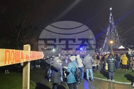 Добрич - коледна елха- светлини