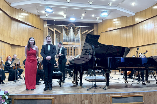 Национална музикална академия - концерт с двата най-добри рояла