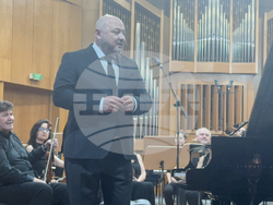 Национална музикална академия - концерт с двата най-добри рояла