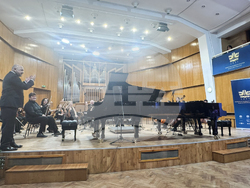 Национална музикална академия - концерт с двата най-добри рояла