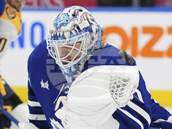 Predators Maple Leafs Hockey
